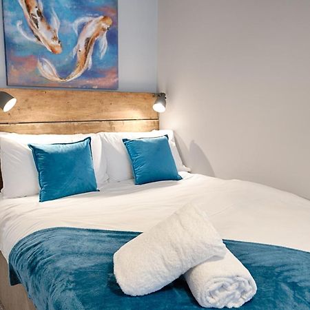 3 Rm Studio, Open-Plan Living, Dining, & Kitchen Llanelli Exteriér fotografie