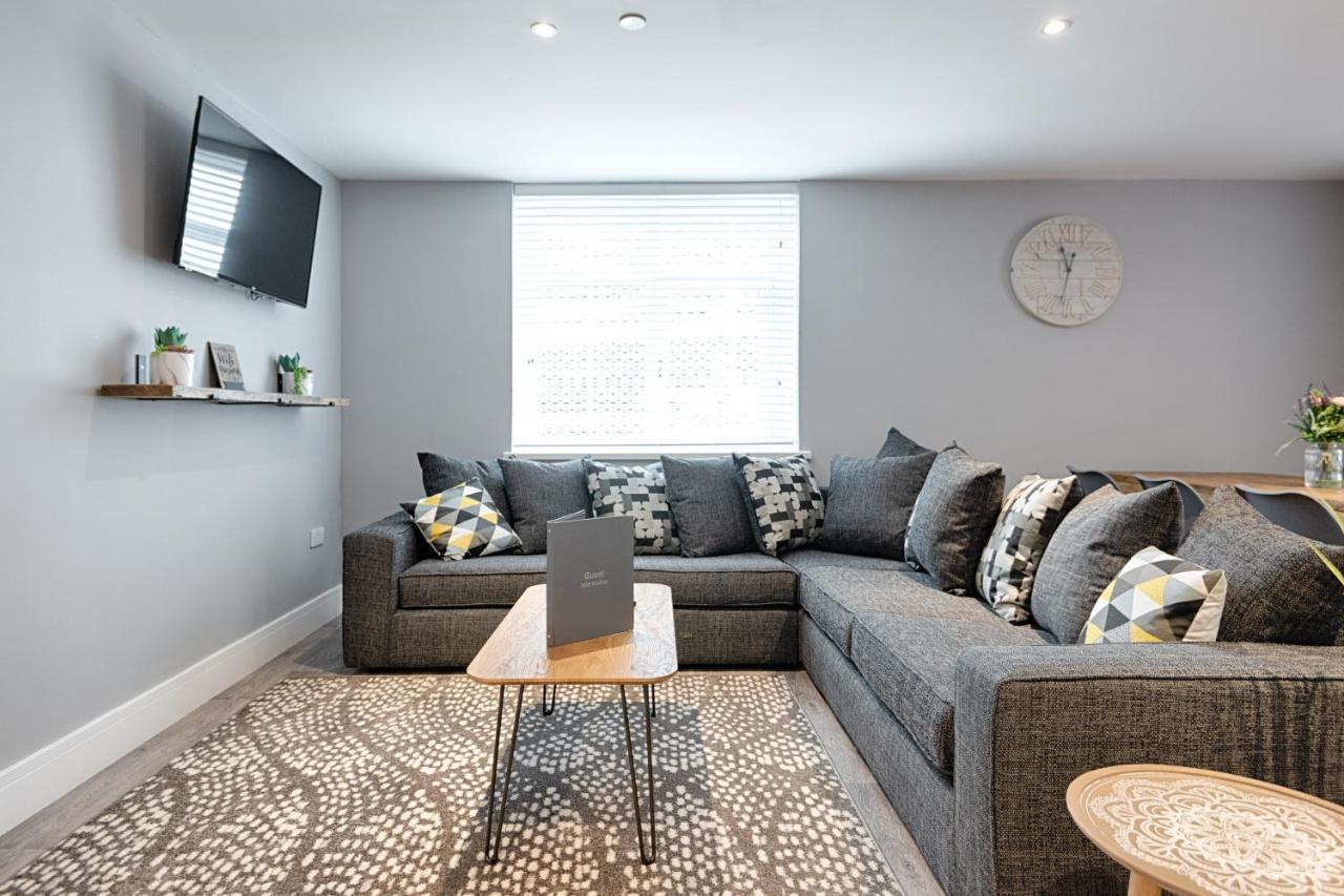 3 Rm Studio, Open-Plan Living, Dining, & Kitchen Llanelli Exteriér fotografie