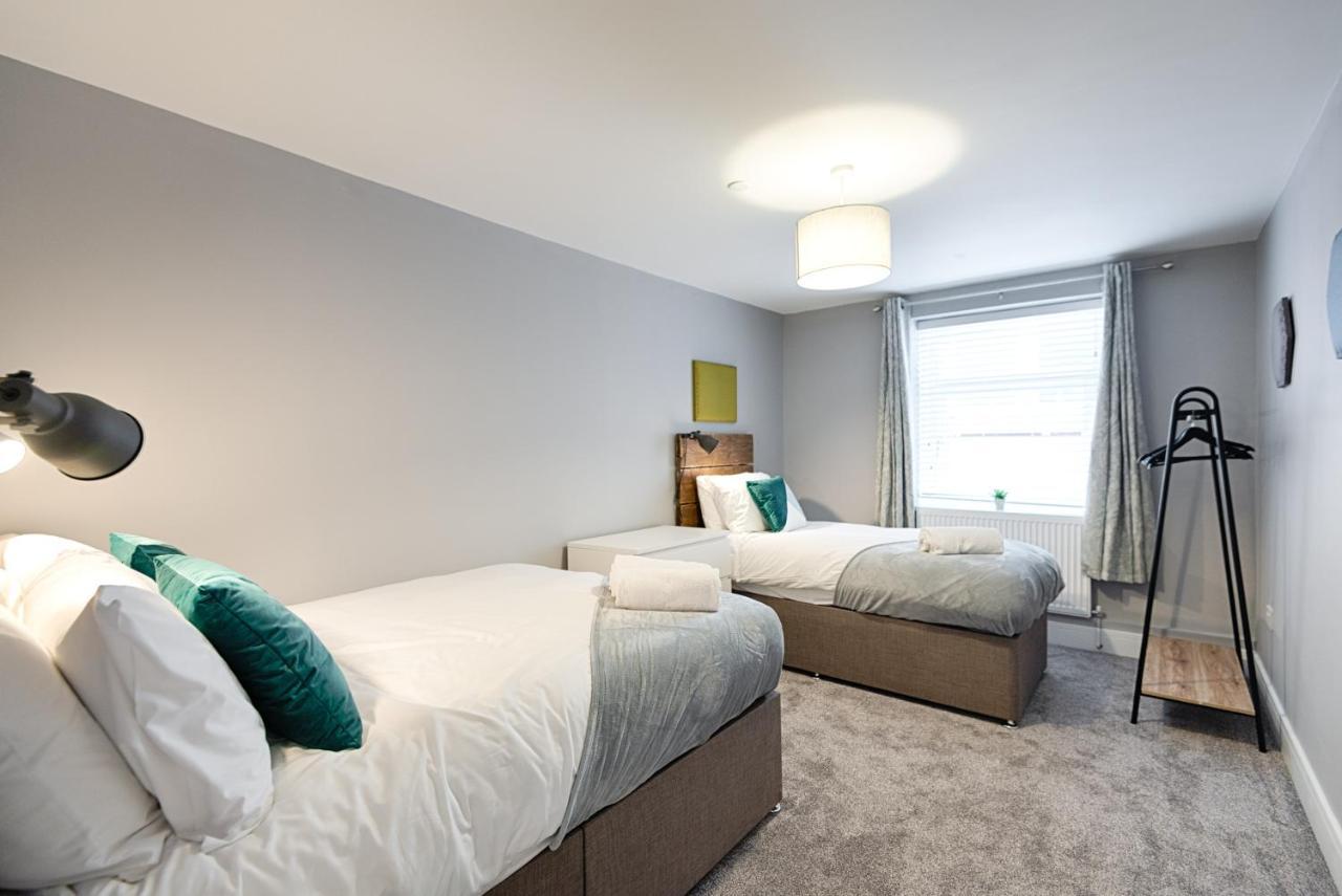 3 Rm Studio, Open-Plan Living, Dining, & Kitchen Llanelli Exteriér fotografie