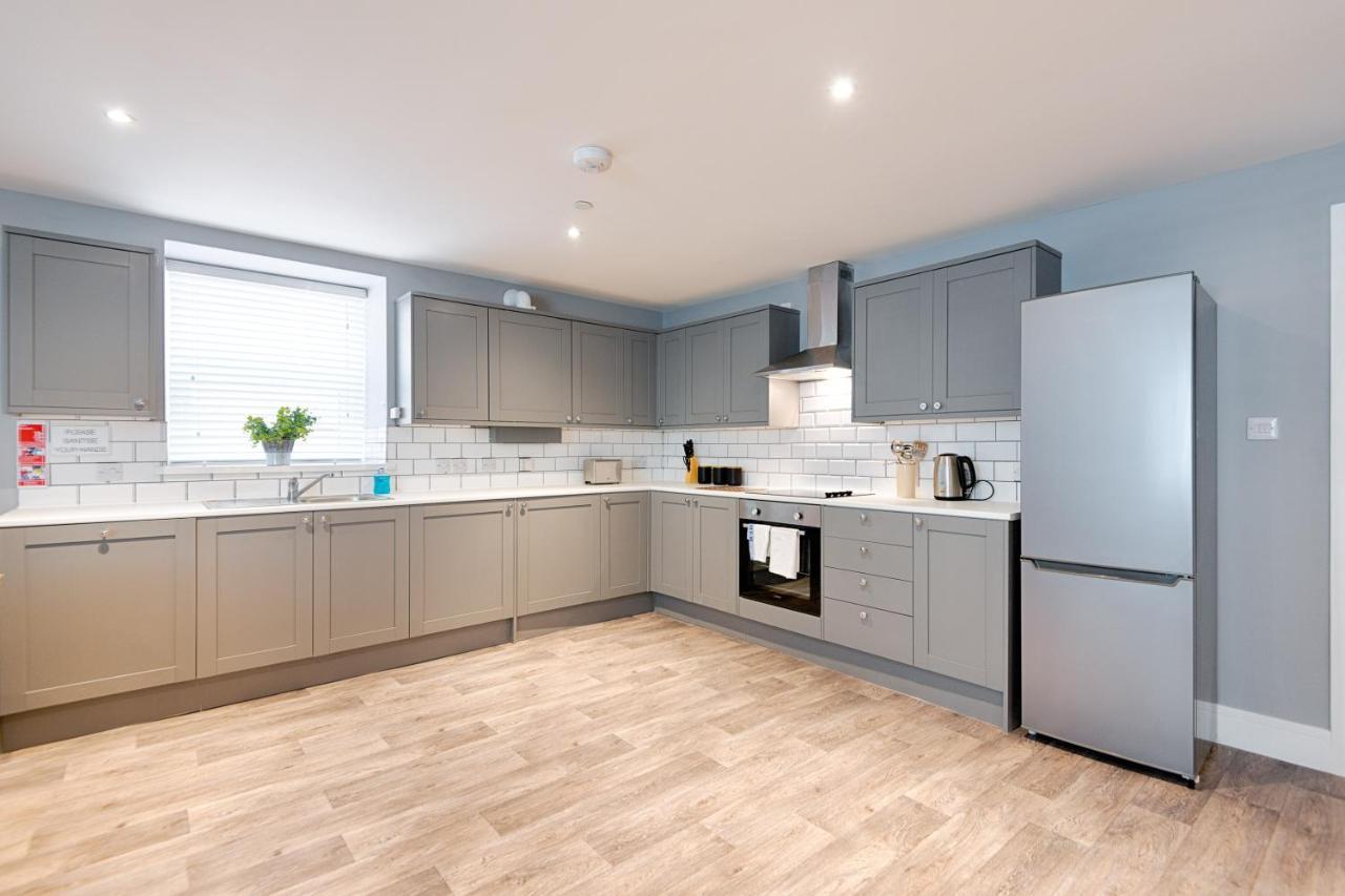 3 Rm Studio, Open-Plan Living, Dining, & Kitchen Llanelli Exteriér fotografie