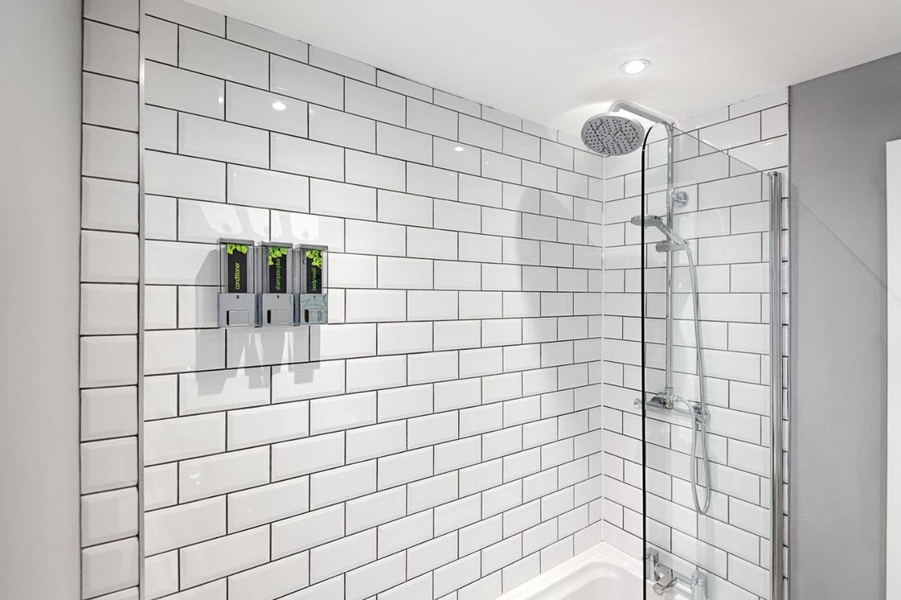 3 Rm Studio, Open-Plan Living, Dining, & Kitchen Llanelli Exteriér fotografie