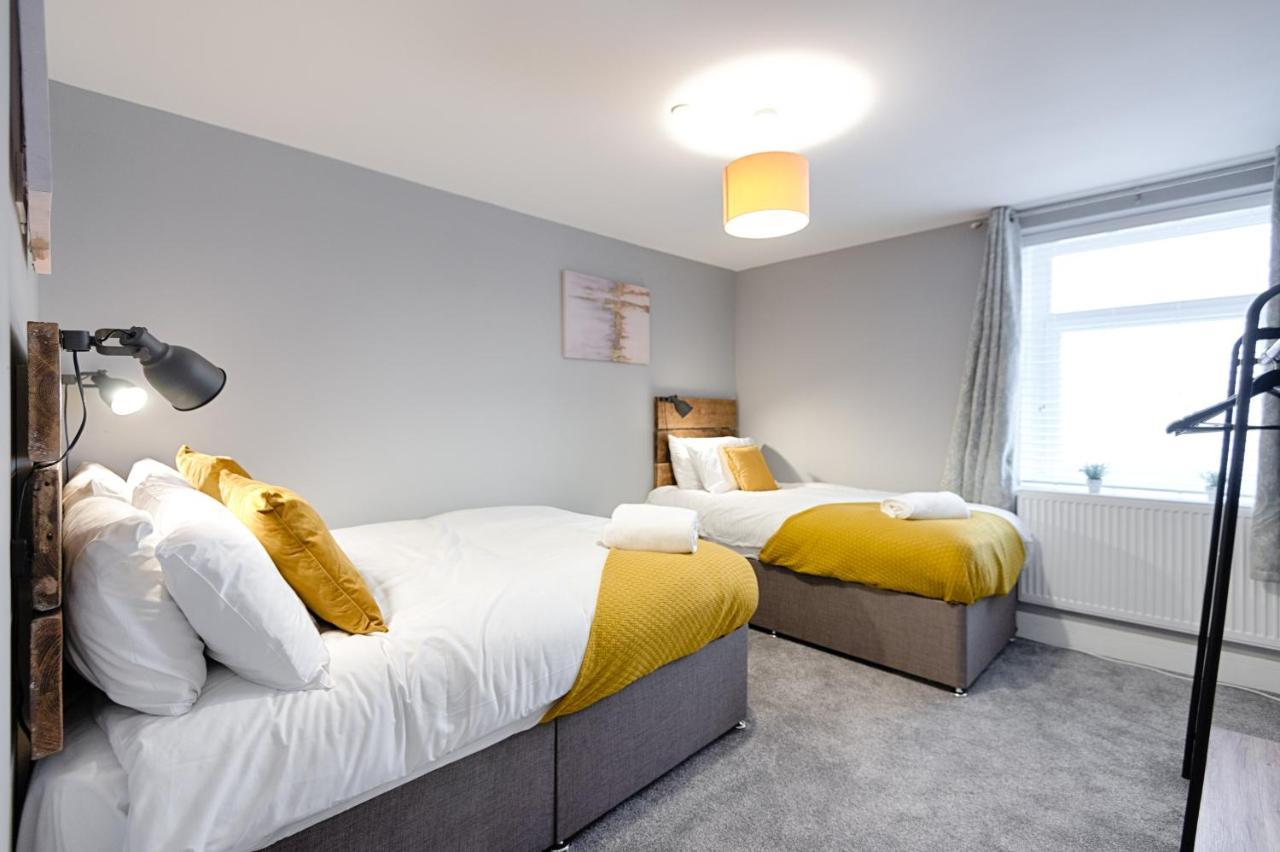 3 Rm Studio, Open-Plan Living, Dining, & Kitchen Llanelli Exteriér fotografie