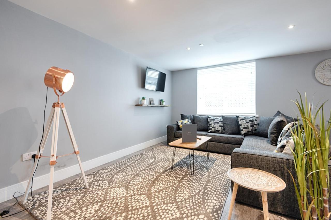 3 Rm Studio, Open-Plan Living, Dining, & Kitchen Llanelli Exteriér fotografie